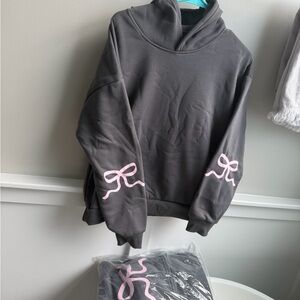 Bow Sweatshirt/Sweatpant